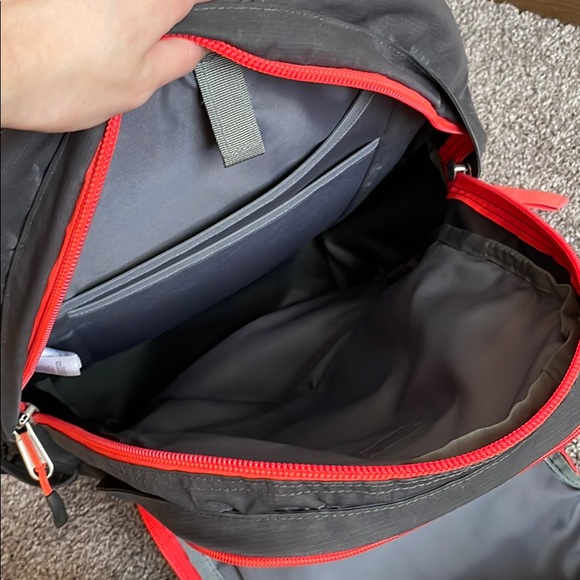 The North Face Borealis Backpack - Picture 10 of 13